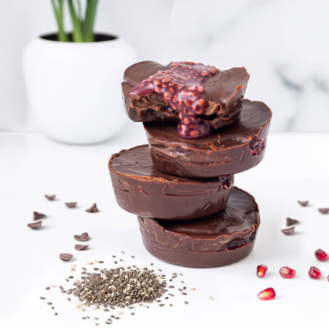 Chocolate Chia Pomegranate Bites